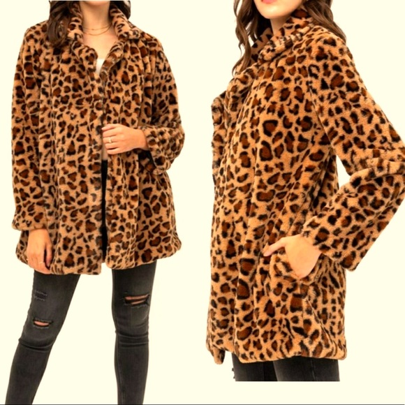 DARLING PRESENTS Jackets & Blazers - LEOPARD TEDDY COAT